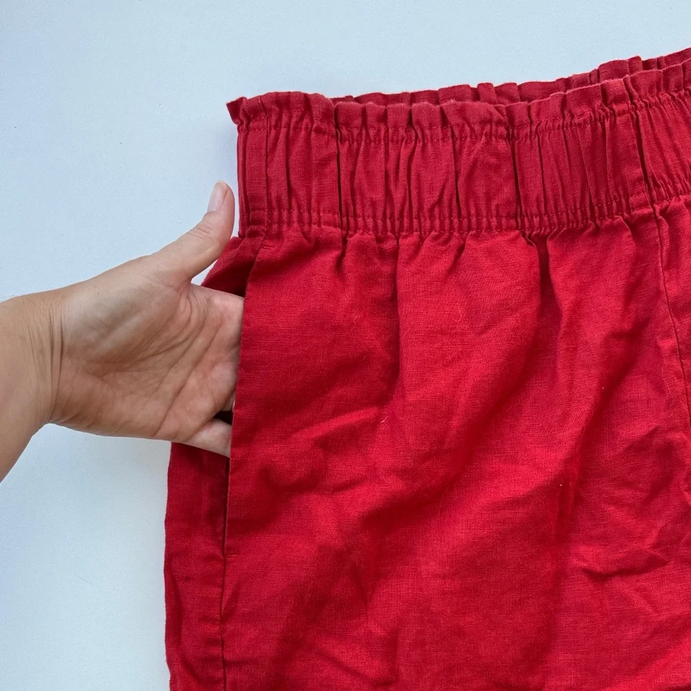 Quince High Waist Red Shorts - Picture 3 of 4